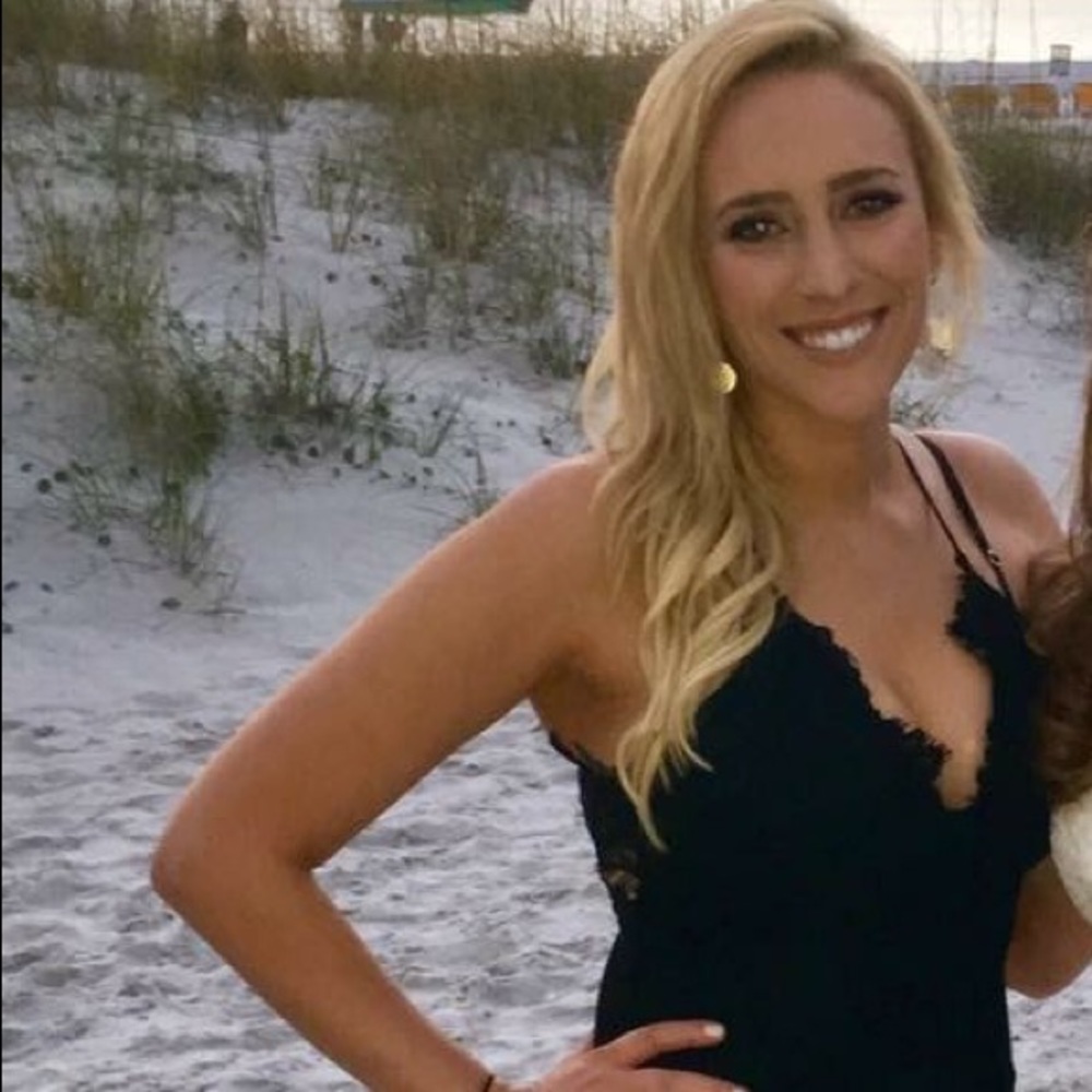 Meet your Posher, Kara